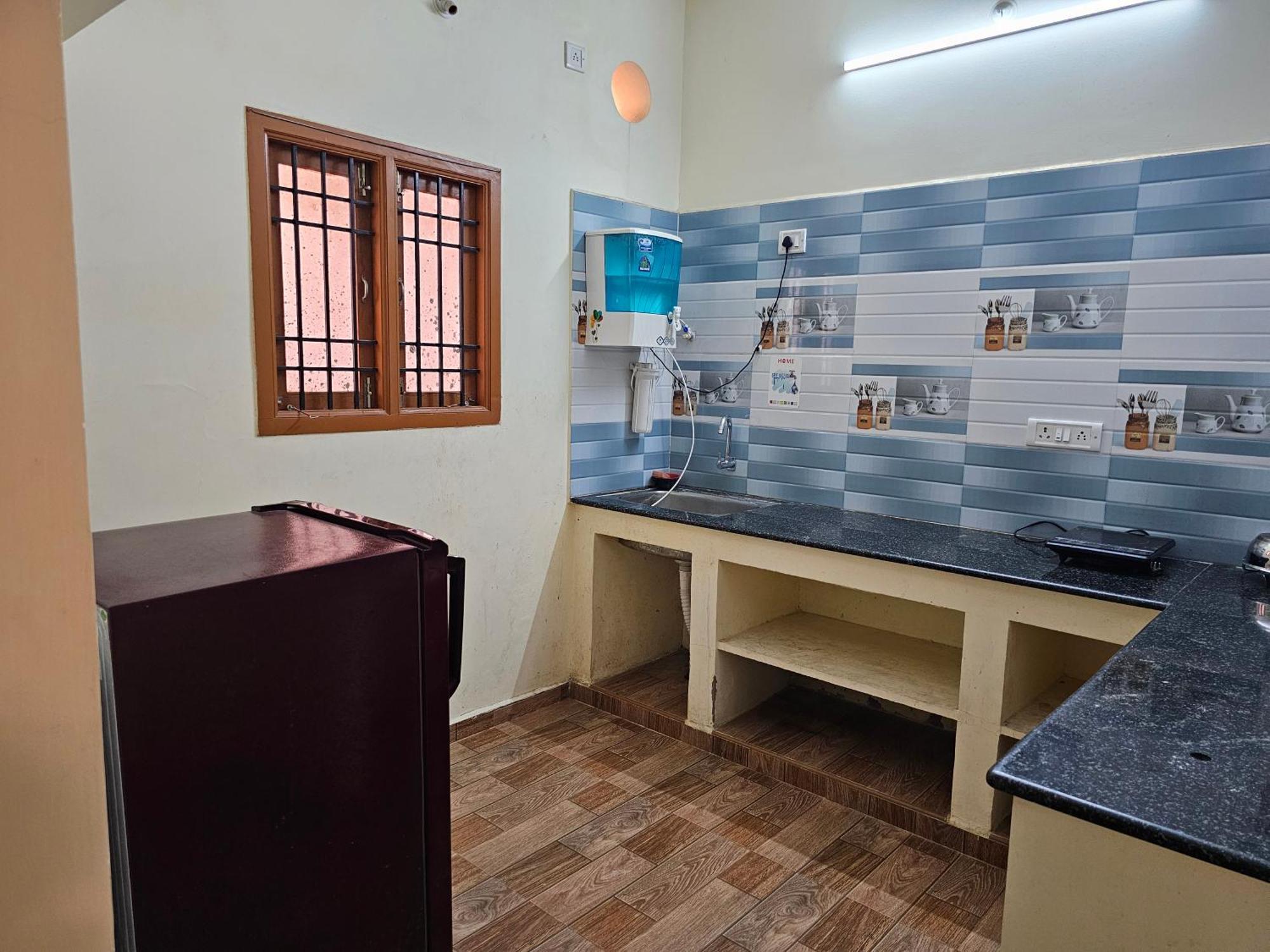 Shri Sai Balavany Residency Pondicherry Exterior photo